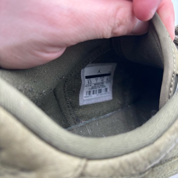 Nike Air Jordan 1 Women’s 9.5 Low Lifted Olive Green Lace Up Sneakers - Picture 9 of 9